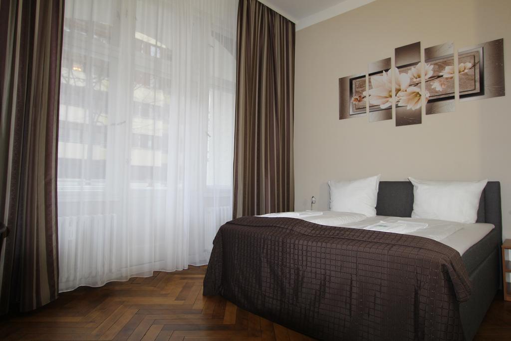 Hotel Elegia Am Kurfuerstendamm Berlin Bilik gambar