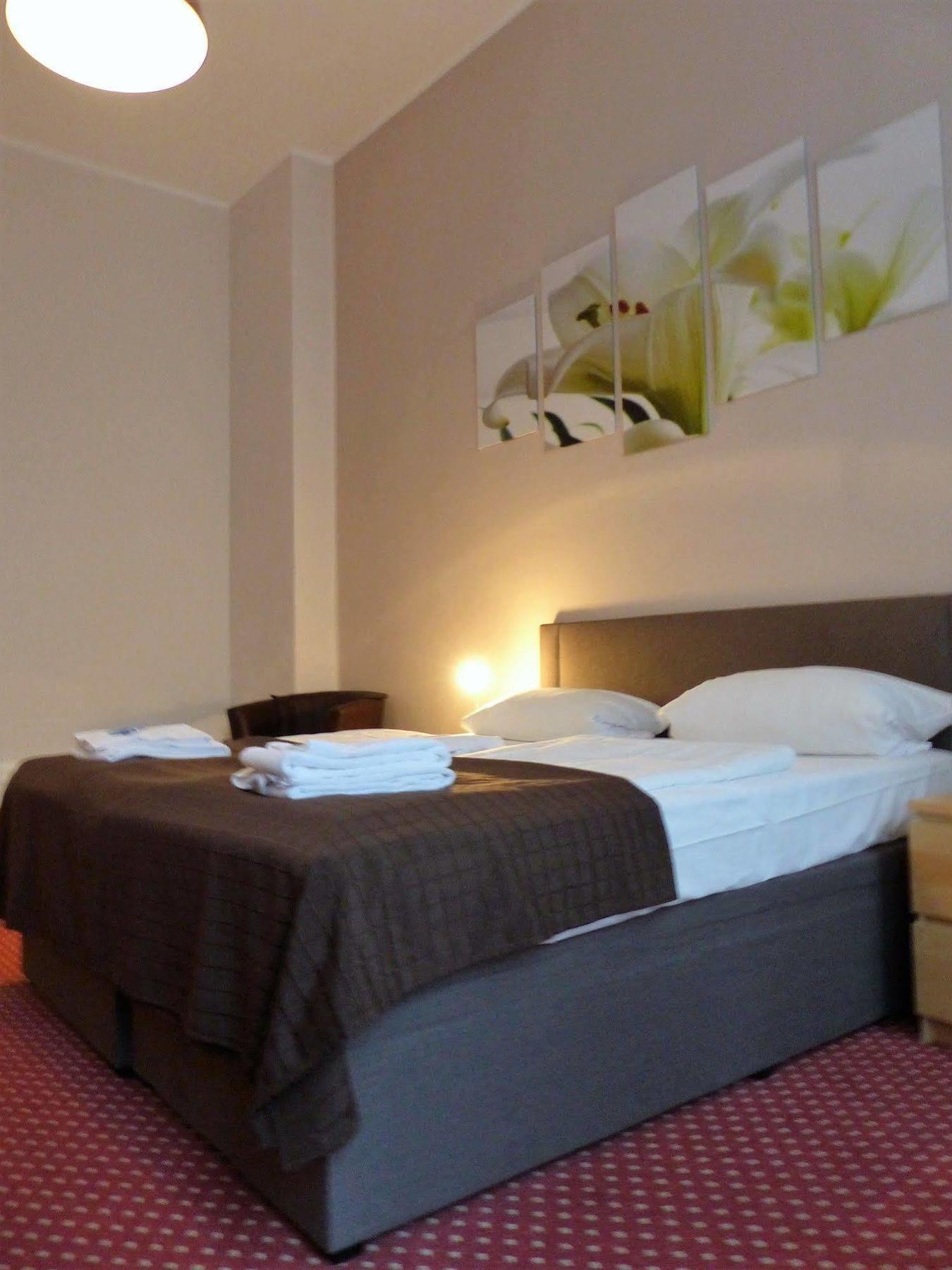 Hotel Elegia Am Kurfuerstendamm Berlin Luaran gambar