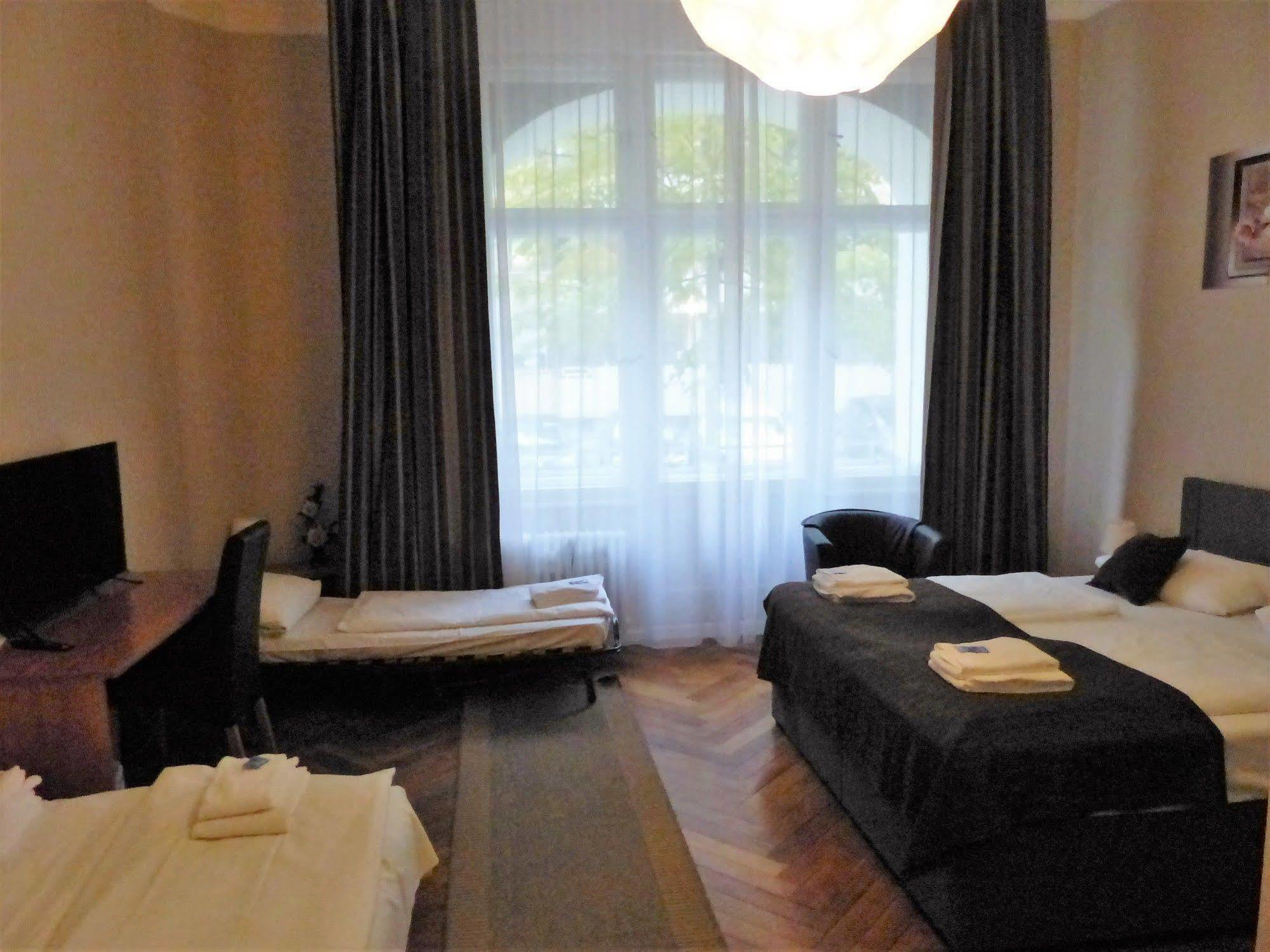 Hotel Elegia Am Kurfuerstendamm Berlin Luaran gambar